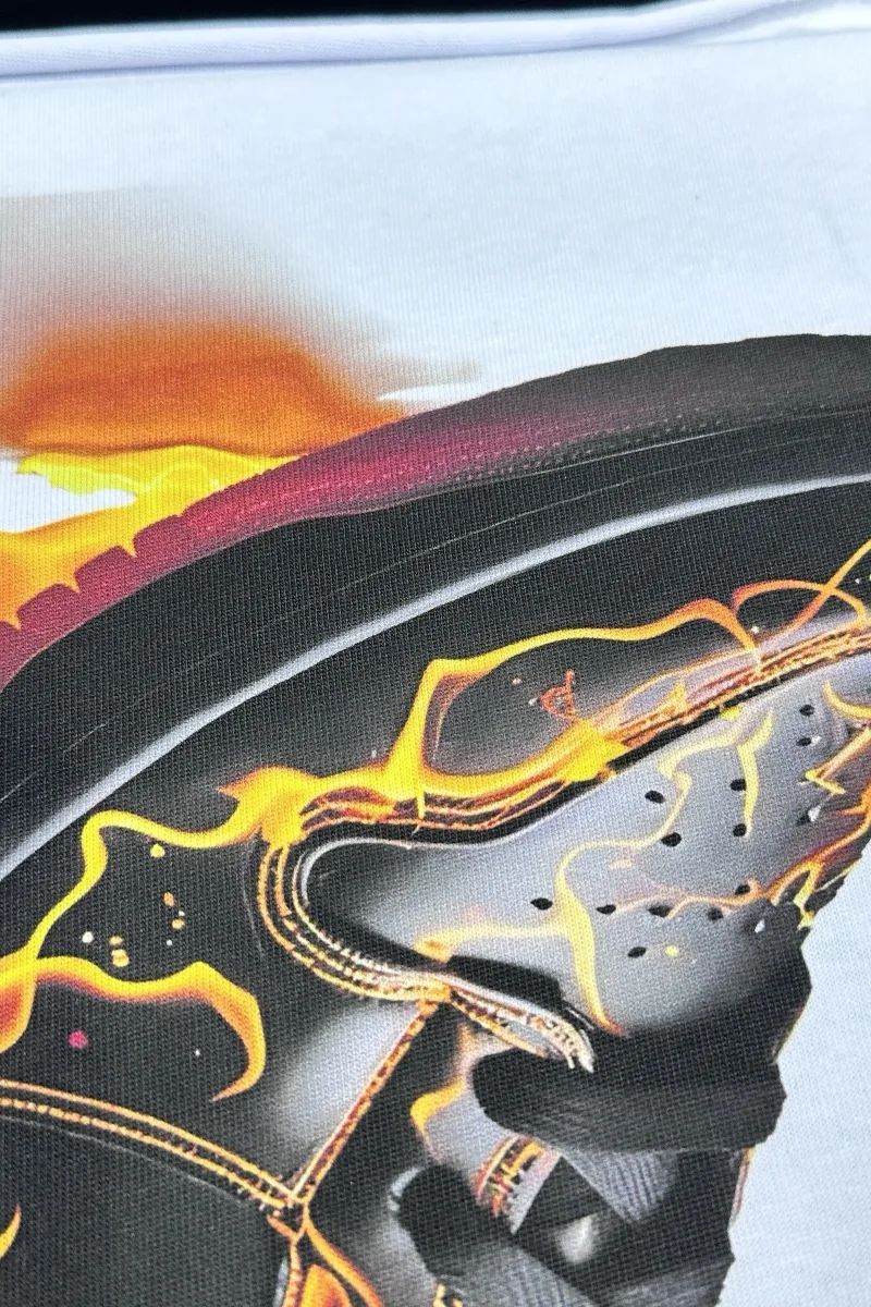 Imprion · sneaker flammes · détail trame